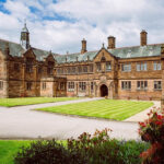 Вірш Про Природу, Вілла Чотирьох Листочків В Японії