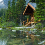 Студент архітектури не міг собі дозволити житло, тому він використав свій диплом і побудував щось дивовижне