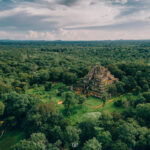 Церква святого Миколая: Релігія у бетоні